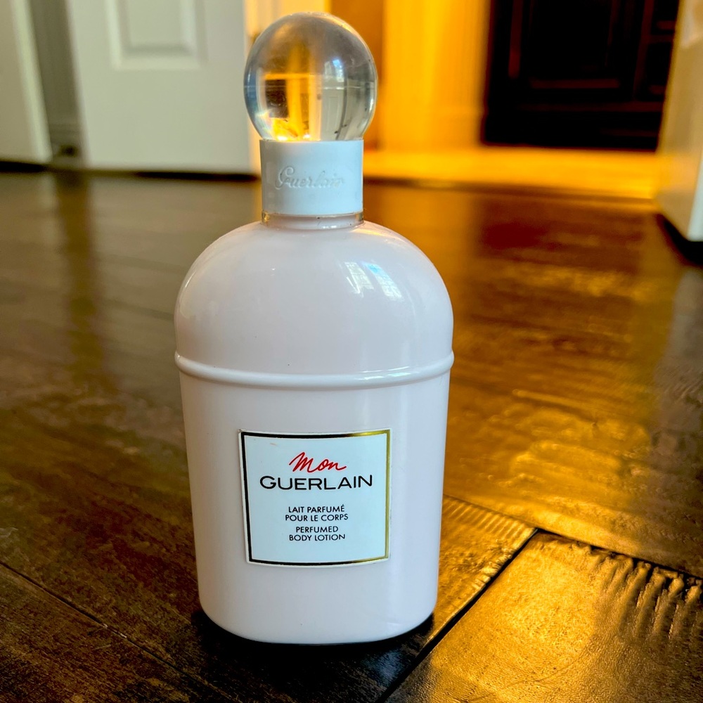 Mon Guerlain Body Lotion